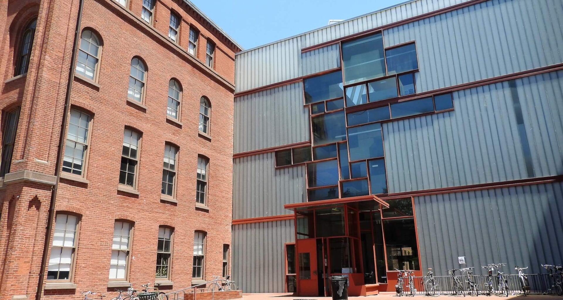 Pratt faculty fight proposed cuts to Architecture Writing Program