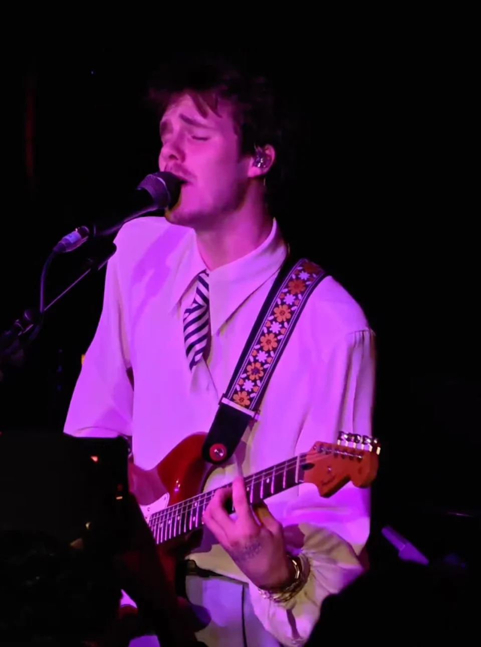 In March, Cruz Beckham (pictured here performing) wiped away tears as he sang “Loneliest Boy,” a song that is seemingly inspired by his relationship with his older brother. Instagram/@jgotbeef