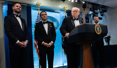 Live Updates: Trump Says Correspondents' Dinner Gunman Wrote 'Manifesto' Before Shooting