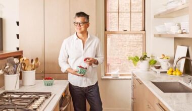Peter Som's New York City Apartment Is a Design Lover's Dream
