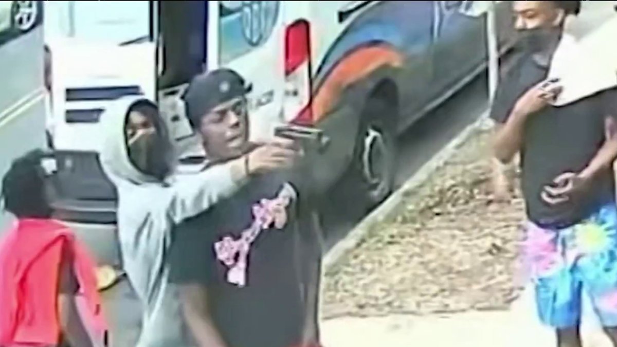 Dozens arrested in NYPD takedown of rival Brooklyn gangs – NBC New York