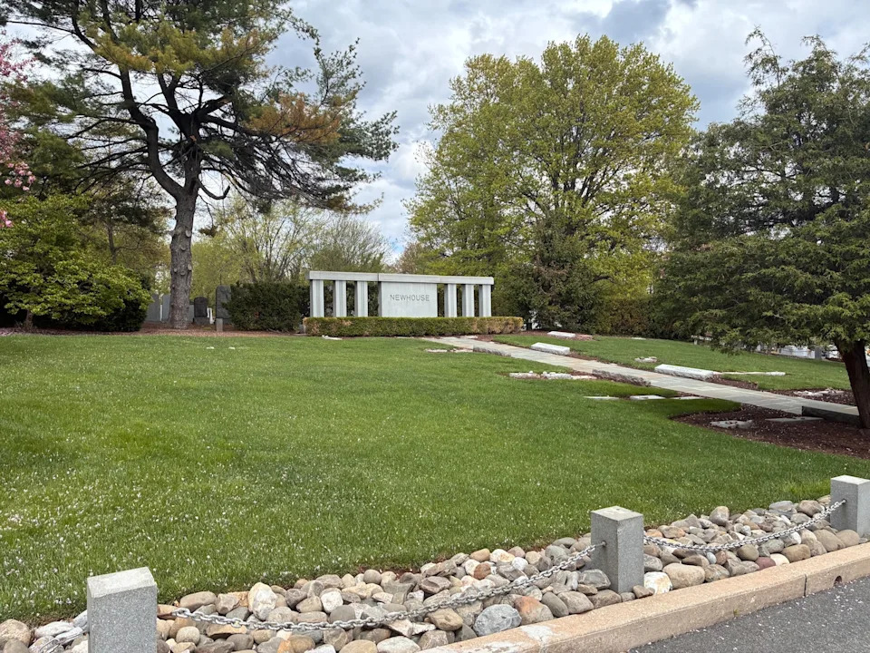 Baron Hirsch Cemetery