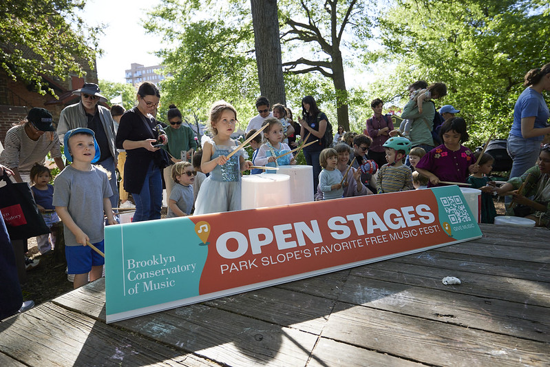 Free Brooklyn Stoop Music Festival Returns – New York Family