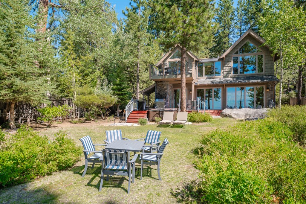 This Lake Tahoe estate asks $13.5 million. Vista Estate Visuals