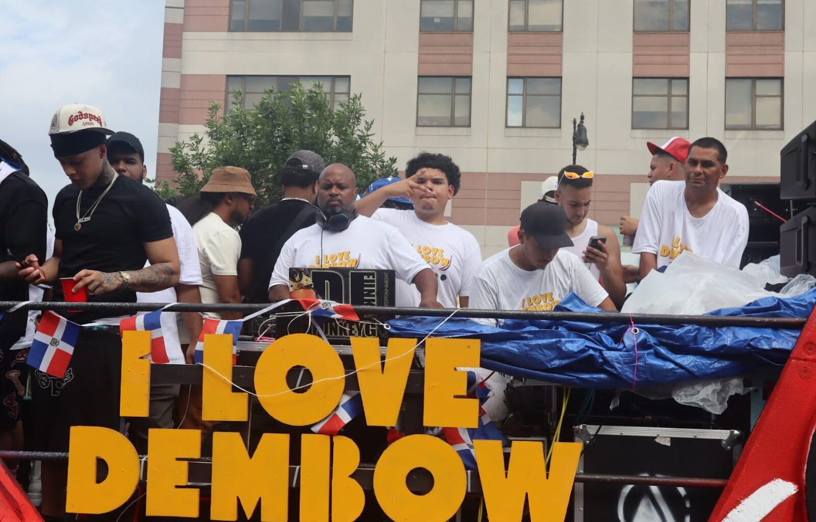 "I Love Dembow" returns for the second year to the Great Dominican Parade of the Bronx