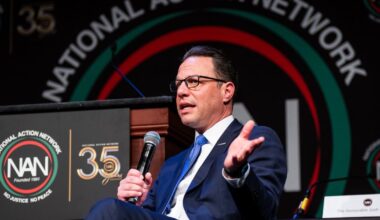 Democratic presidential prospects flock to New York to court activists at Al Sharpton's conference :: WRAL.com