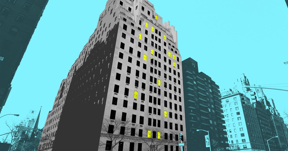 NYC Luxury Brokers Don’t Like Hochul’s Pied-à-Terre Tax