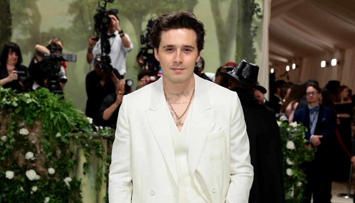 Brooklyn Beckham snubs parents again amid family rift