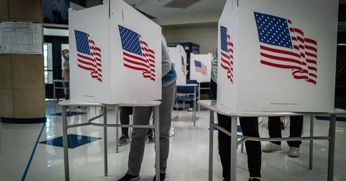Democratic candidate stays New York ballot despite fraudulent signatures | New York