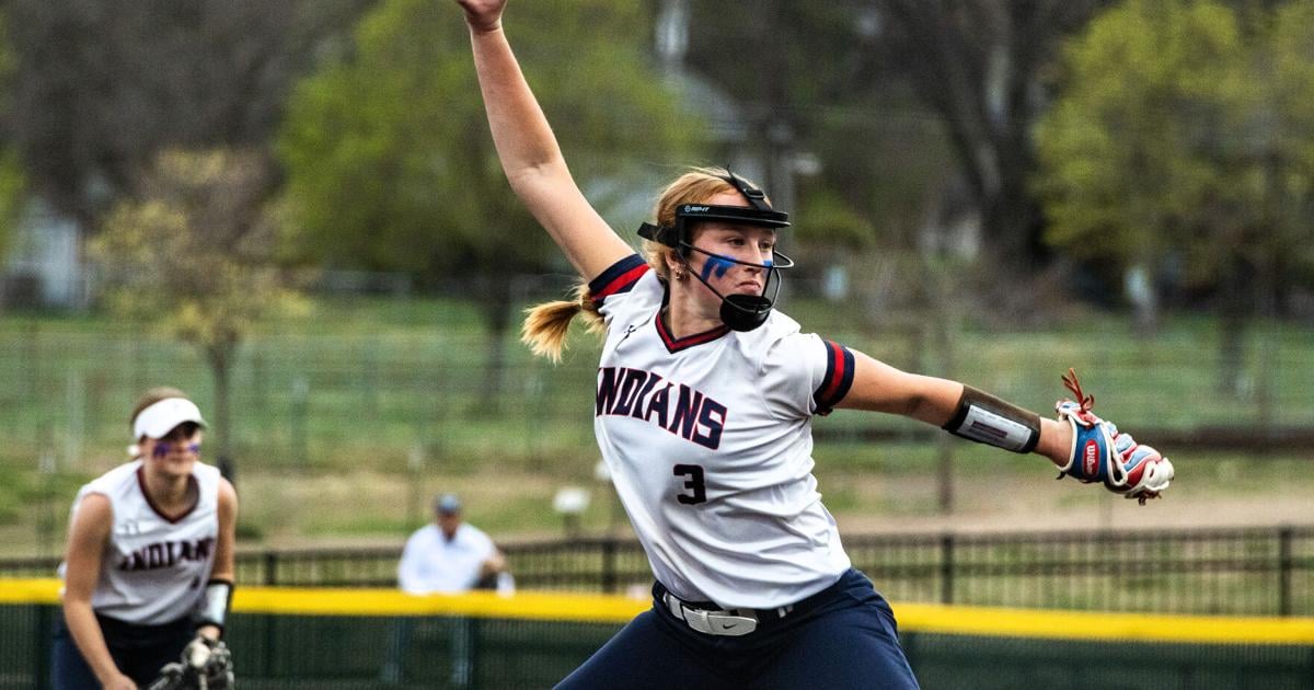 MHS softball splits pair in Olathe | Sports