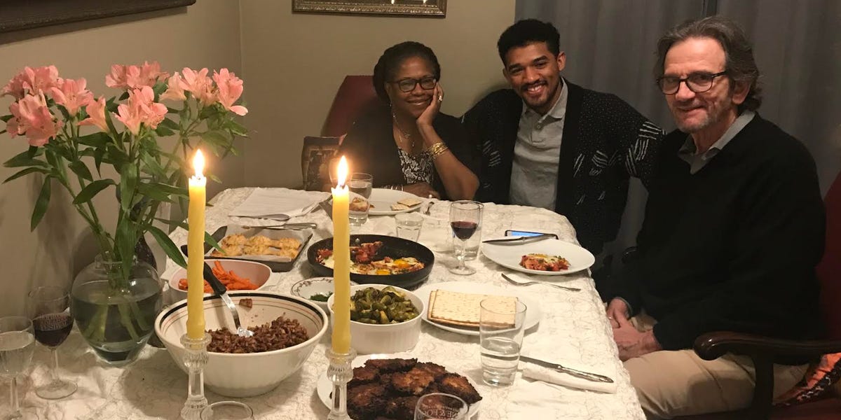 My Fiancée and I Live With My Parents in a NYC Apartment to Save Money