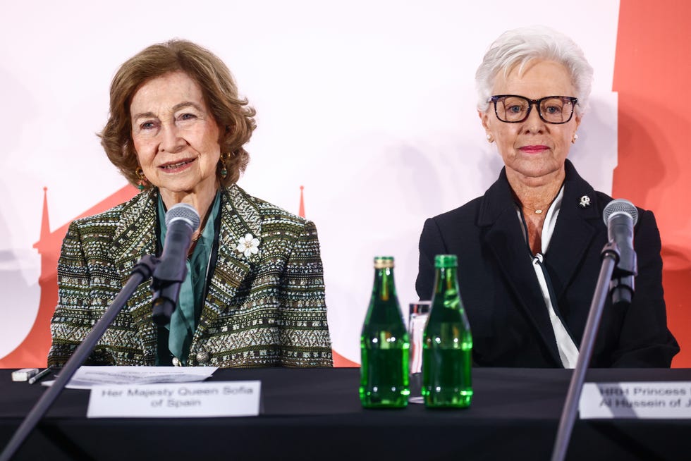 Queen Of Spain And Princess Of Jordan In Poland