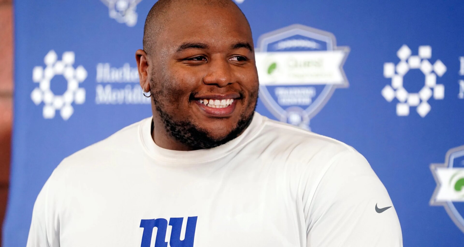 New York Giants have engaged multiple teams in Dexter Lawrence trade talks