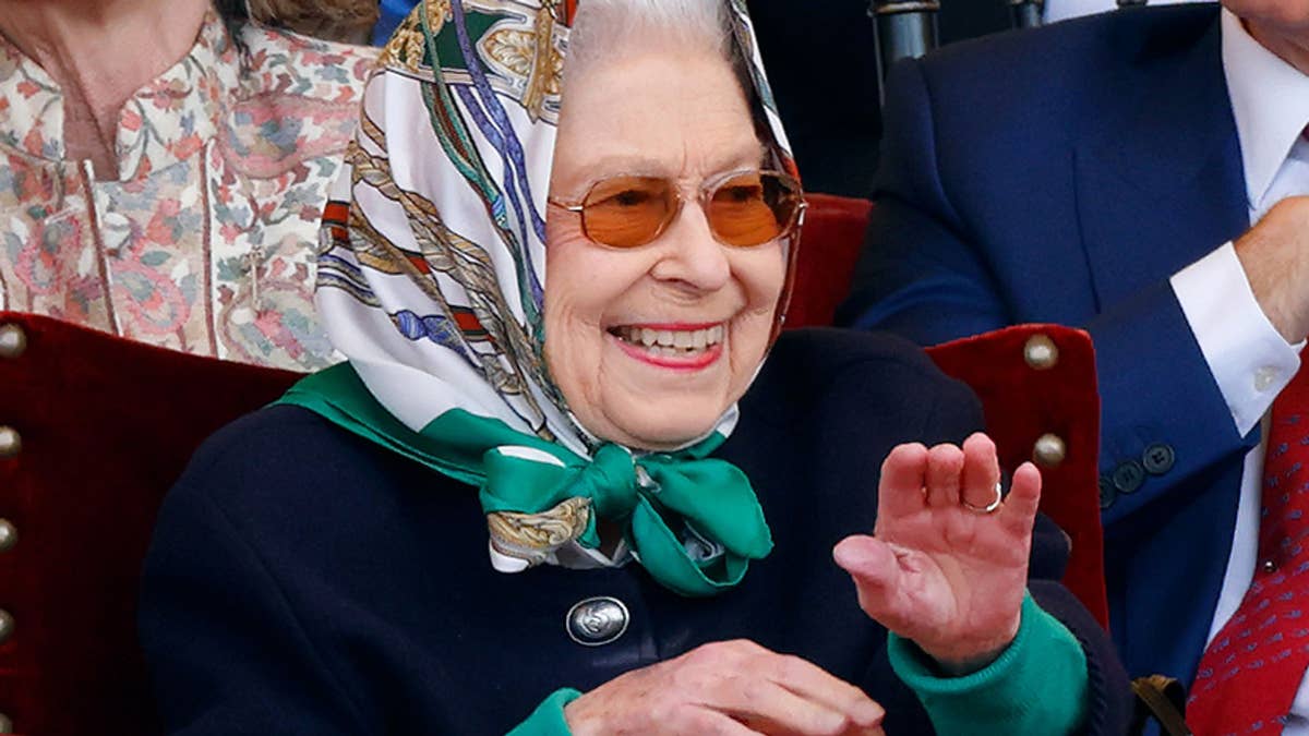 Queen Elizabeth's private 'disco' morning routine behind palace walls