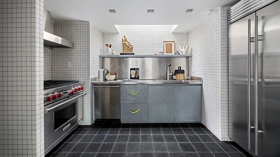 15 East 70th Street PHB New York NY kitchen