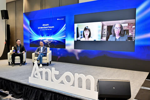 (L-R) Jenner Balagot, Director of Global Affairs and Strategic Development for the Americas of Ant International; Leiming Chen, Senior Vice President and Chief Sustainability Officer of Ant International; Fan Li, Head of Responsible Supply Chain, Greater China of Nike; Shana Stephenson, Chief Brand Officer of the New York Liberty