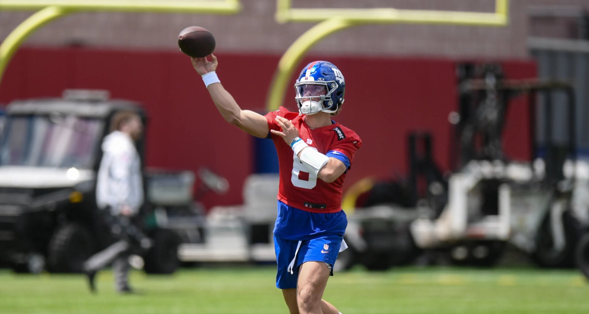 New York Giants open voluntary three-day minicamp