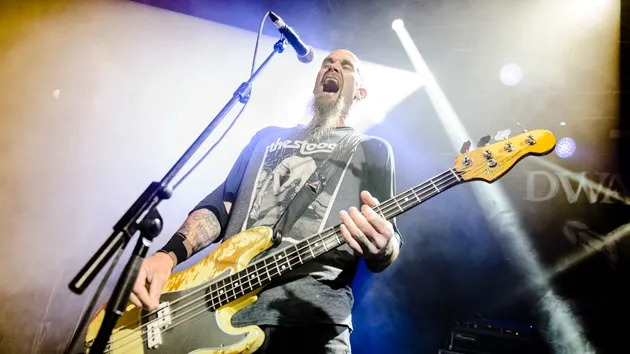 Nick Oliveri performs onstage during Burger Records Showcase at Joy Eslava on February 18, 2018 in Madrid, Spain. (Mariano Regidor/Redferns)
