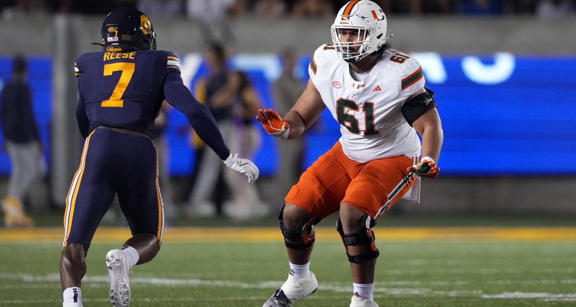 Giants great Jeremy Shockey on Francis Mauigoa: 'All-Pro first year'