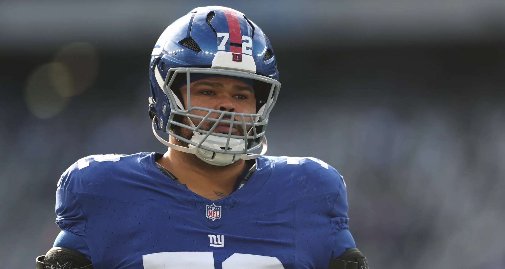 PFF praises New York Giants for re-signing OL Jermaine Eluemunor