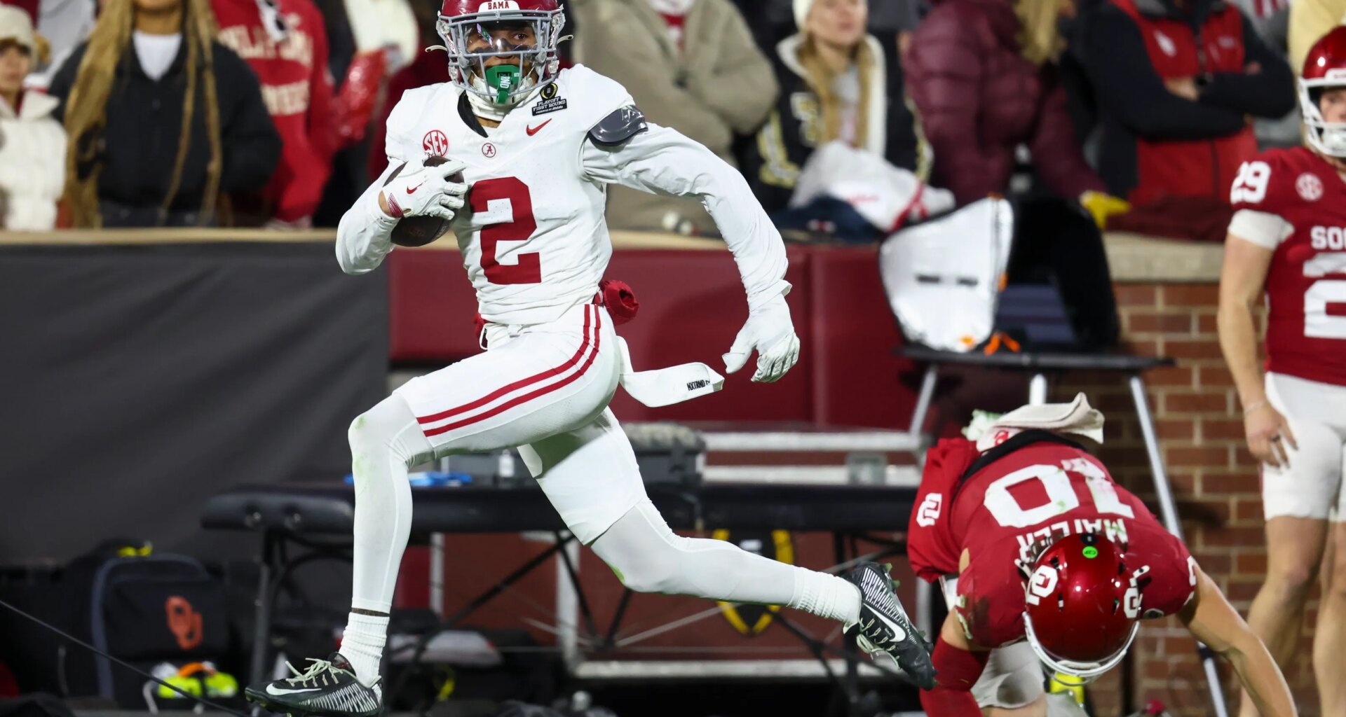 New York Giants select speedy CB in Draft Wire's way-too-early 2027 mock