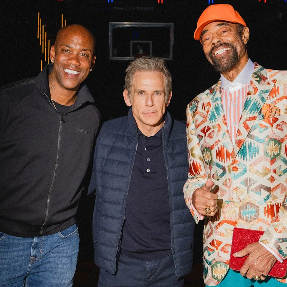 Stephon Marbury, Ben Stiller, and Walt FrazierCredit: Chase/MSG
