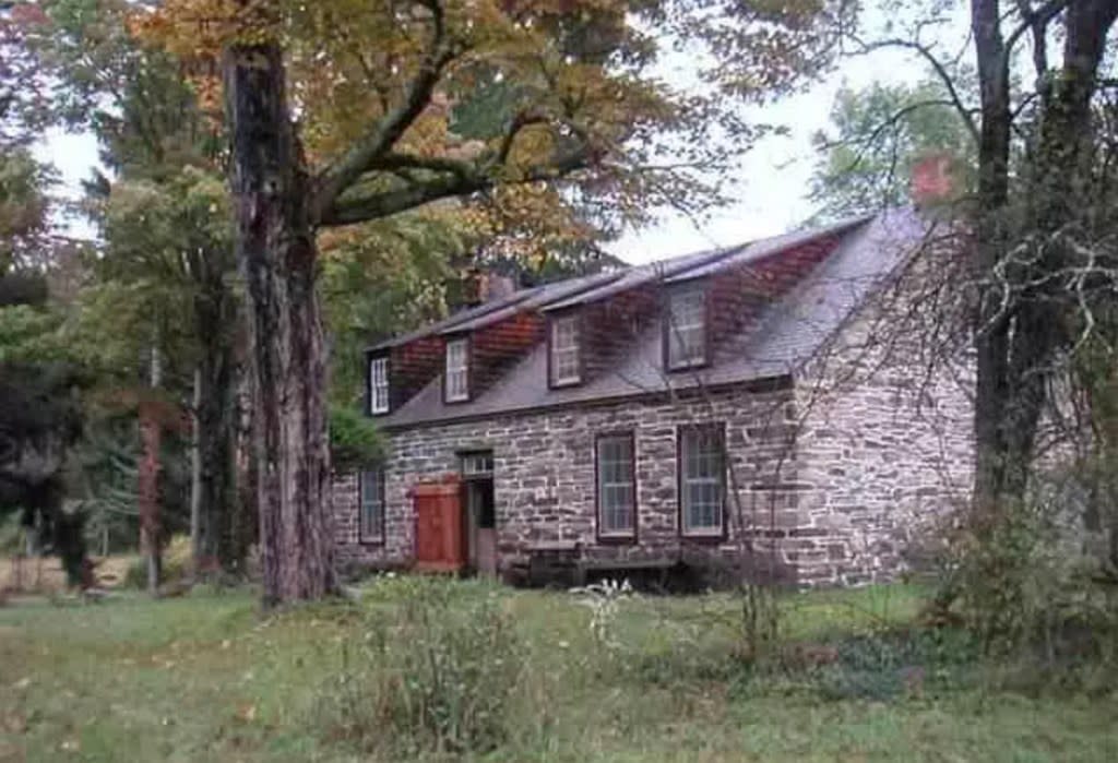 The couple still holds their upstate New York retreat, a 1785 stone farmhouse. Corcoran Group