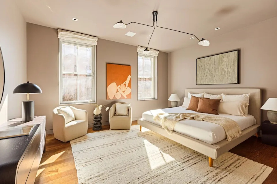 Bedroom in loft in Manhattan, NY, on sale for $7,500,000
