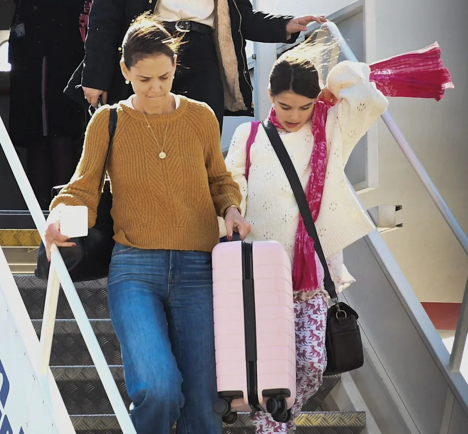 <span class="wp-caption-text">Papadakis Press / MEGA</span>