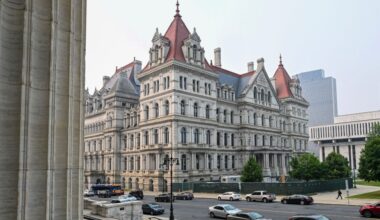 Nonprofits push NY state lawmakers to ‘stand strong’ on tax hikes for wealthy