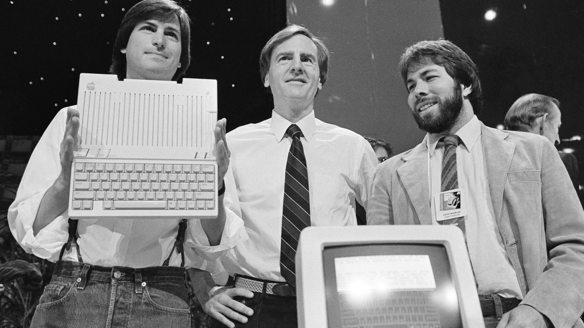 Apple’s 50-year journey from garage startup to tech titan – NBC New York