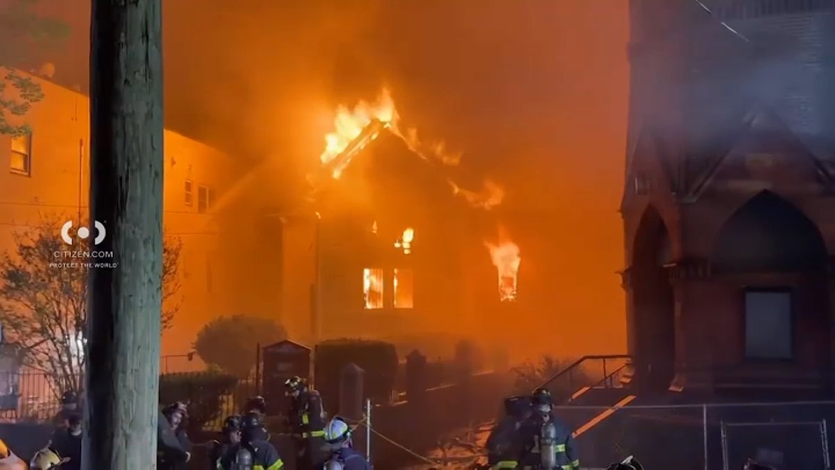At least six firefighters injured during raging fire in Astoria – NBC New York