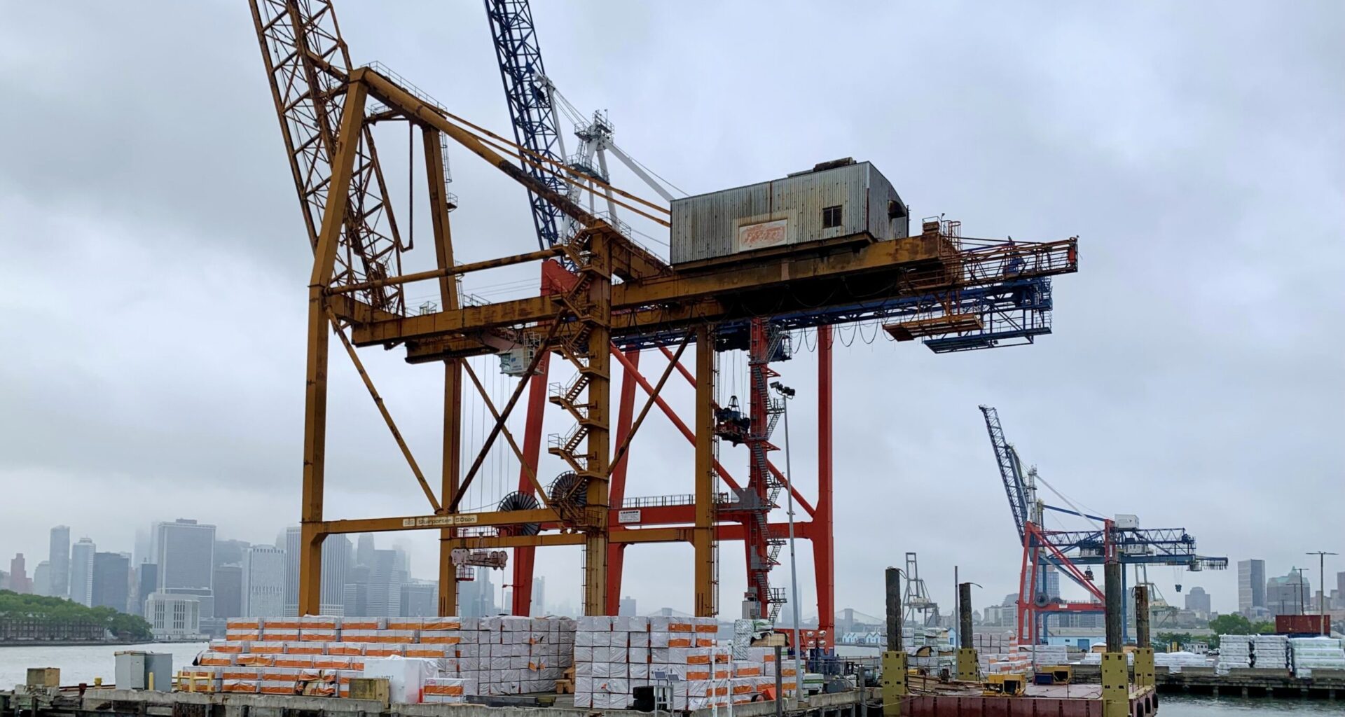 Cranes at Atlantic Basin within the Brooklyn Marine Terminal site. Photo: Mary Frost/Brooklyn Eagle