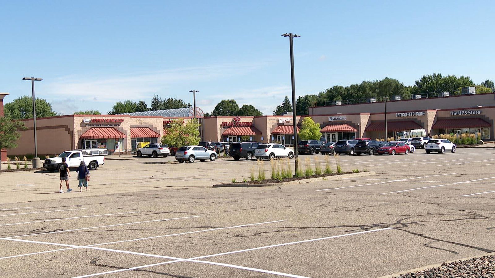 Brooklyn Park To Offer Rent, Business Assistance After ICE Surge