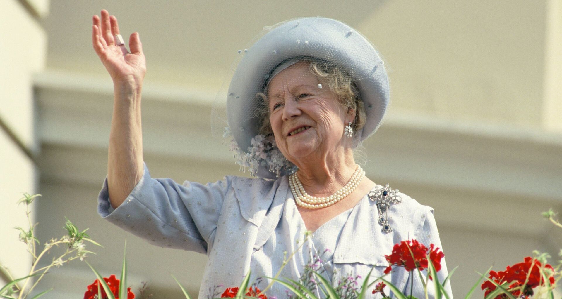 Queen Mother Lobster Allergy