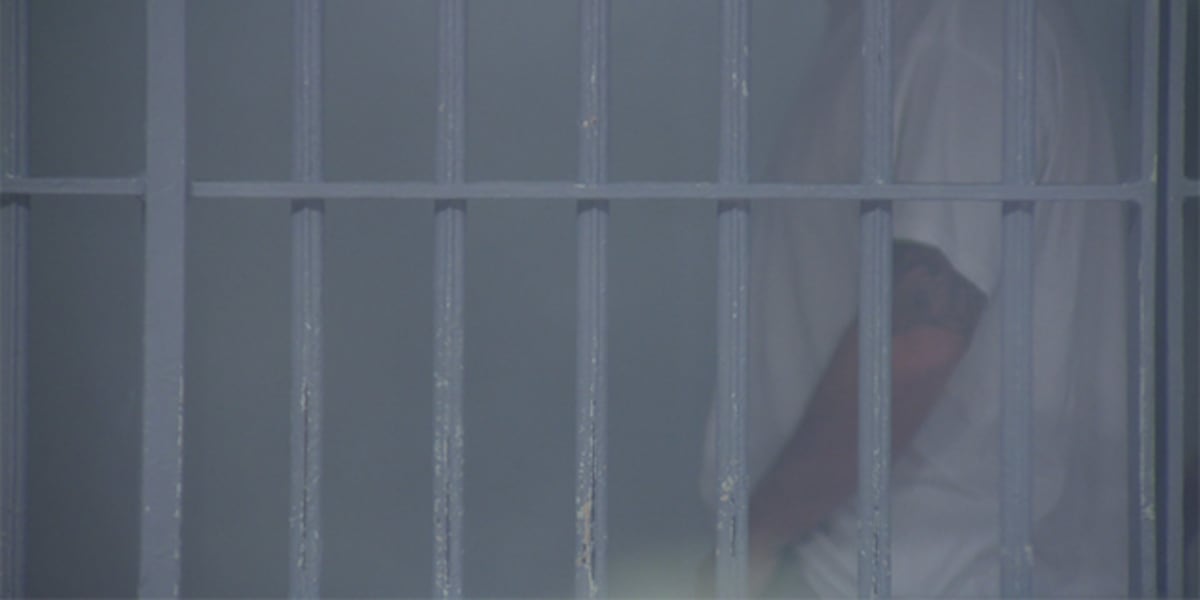 Police investigating 3 homicides at New York prisons