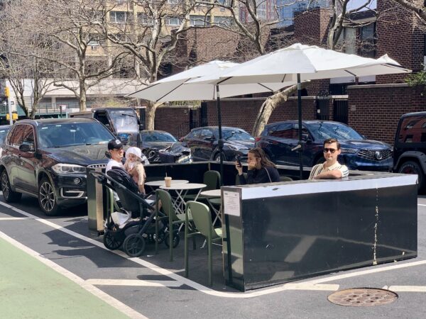 An outdoor dining shed took over a parking space on Henry Street in Brooklyn Heights. Photo: Mary Frost/Brooklyn Eagle
