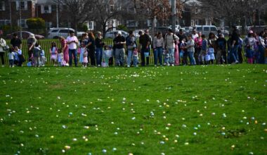 Queens families enjoy Barnyard Egg Hunt at Queens County Farm – QNS