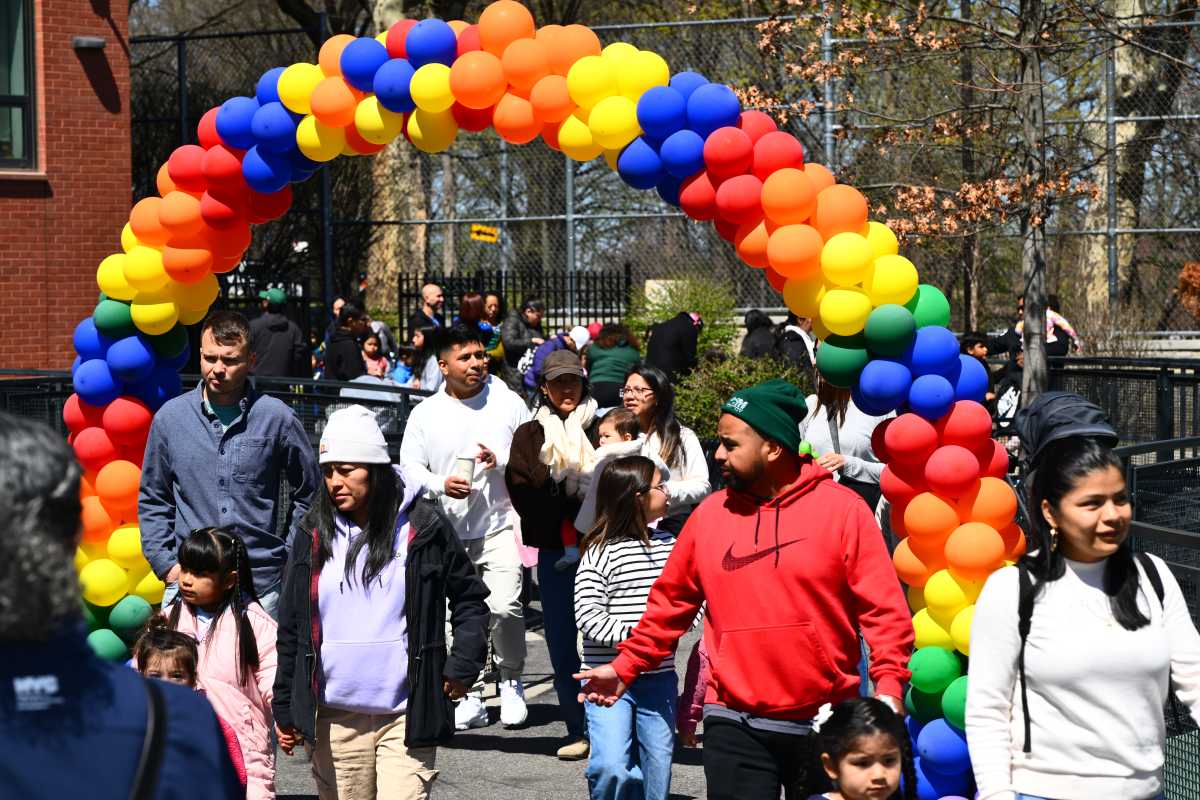 Woodside on the Move hosts spring carnival – QNS