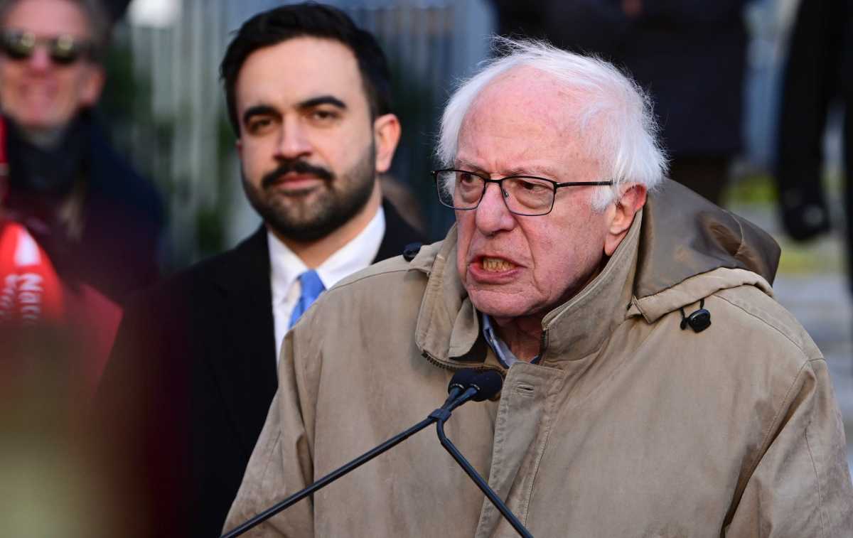 Bernie Sanders wades into NY-7 race to back Mamdani’s pick to replace Velázquez