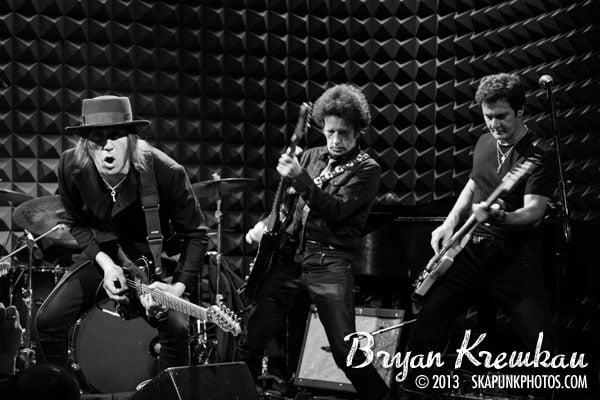 Willie Nile @ Joe's Pub, NYC - April 3rd 2013 - Photos by Bryan Kremkau (14)