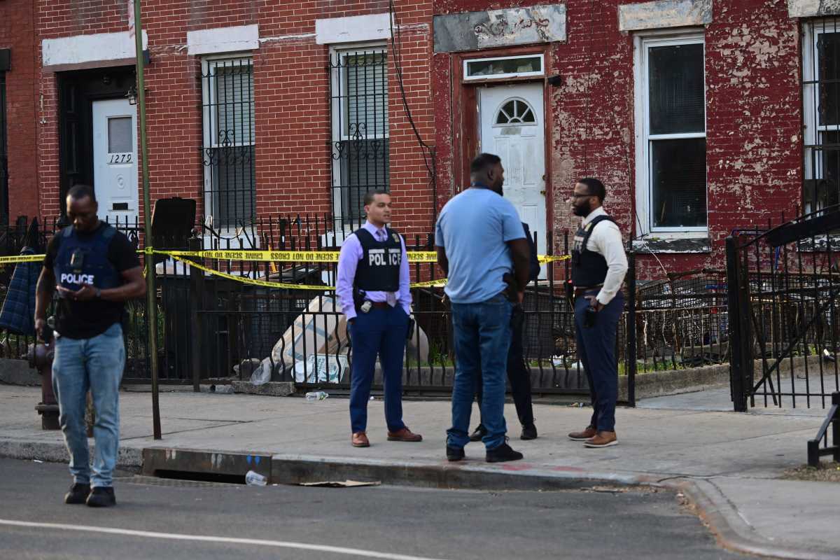 Two men wounded in Ocean Hill double shooting, suspect at large • Brooklyn Paper