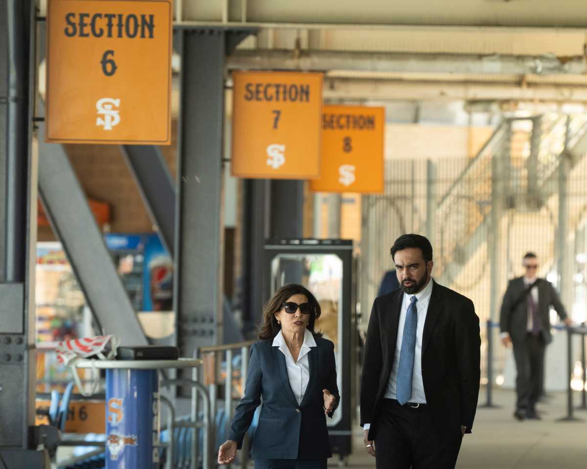 Pied-à-terre, hit or miss? Comptroller says NYC second-home tax could score $500M — or fall short