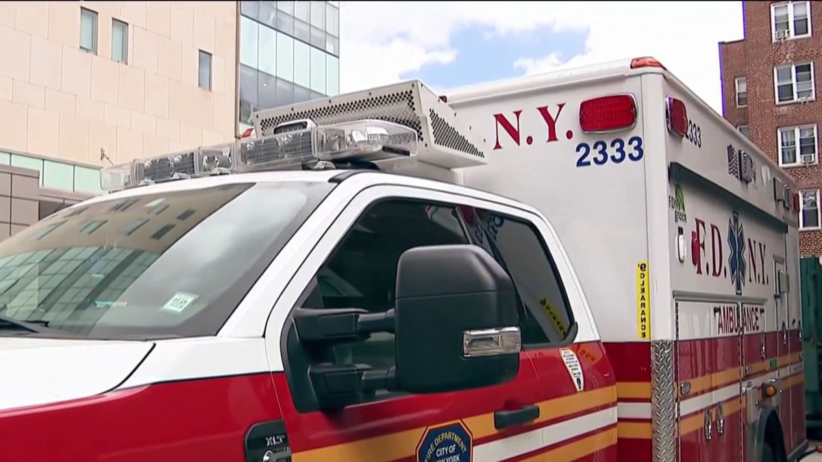 How much more NYC ambulance rides to the hospital could soon cost – NBC New York
