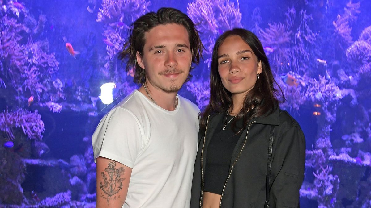 Brooklyn Beckham's ex shares 'warning signs' as she weighs in on family feud