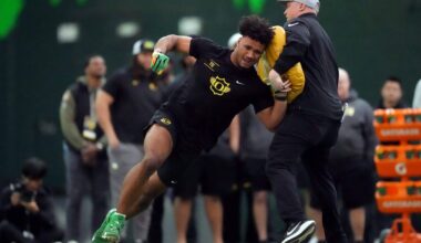 New York Jets take Kenyon Sadiq, tight end from Oregon, with No. 16 pick in 2026 NFL Draft