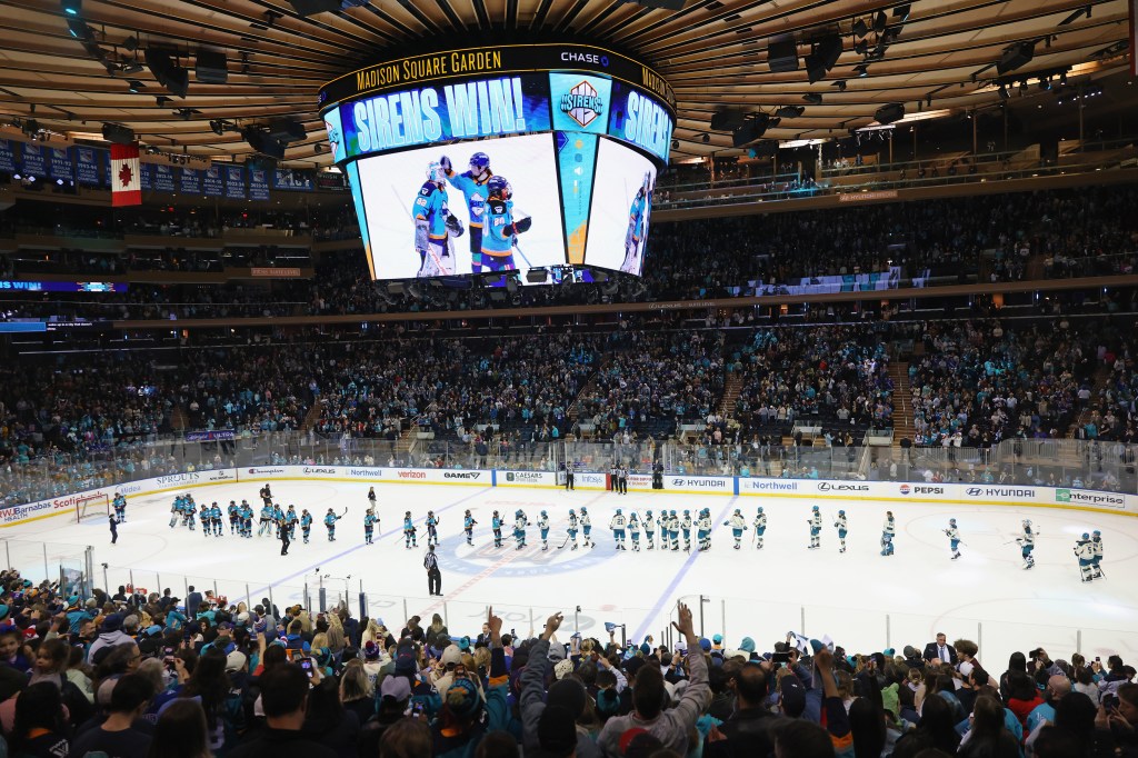 Readers sound off on Sirens hockey, Trump's profanity and Staten Island