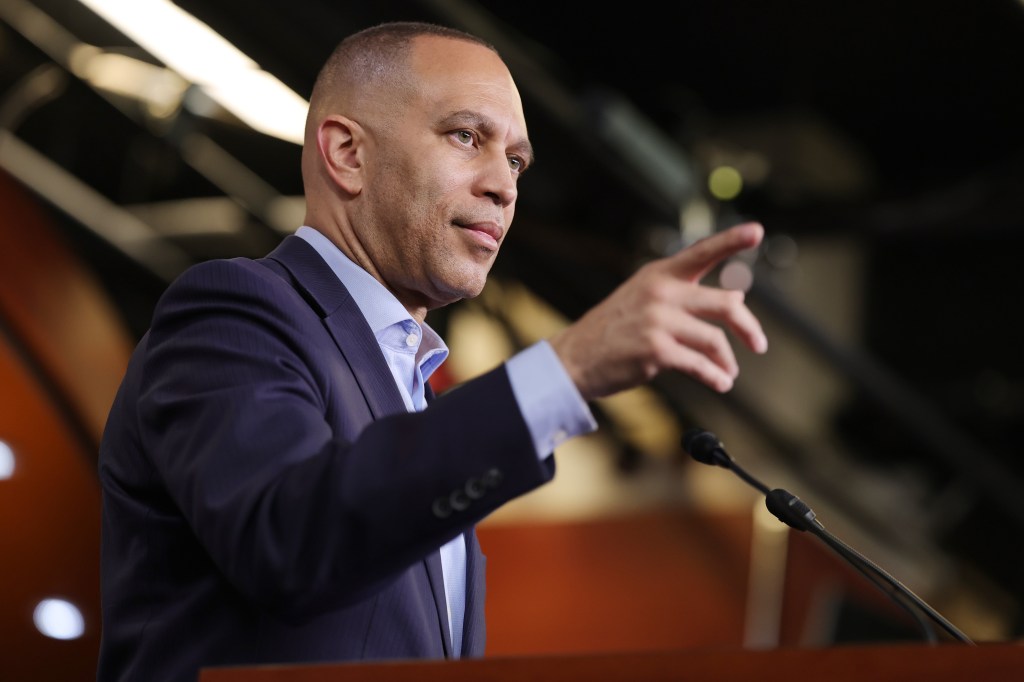 Rep. Hakeem Jeffries seizes edge in House fight with Virginia win