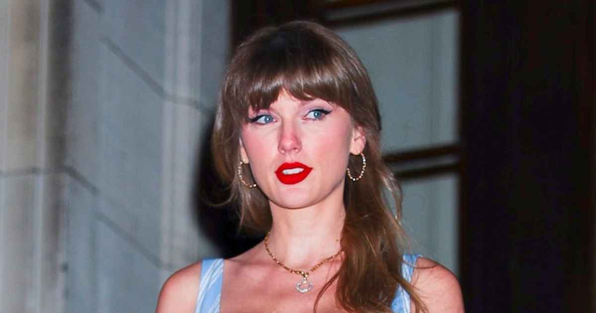 Taylor Swift Rocks $9,500 Dior Bag in NYC With Dad Scott