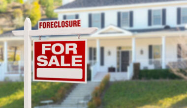Queens had more foreclosures than three boroughs combined in first quarter of 2026: report – QNS